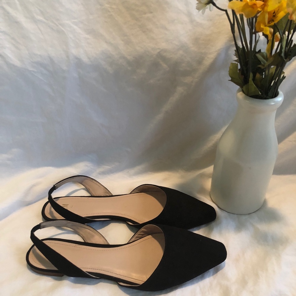 H&M Black sueded slingbacks